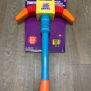 New FORTNITE PICK SQUEAK Harvesting Tool